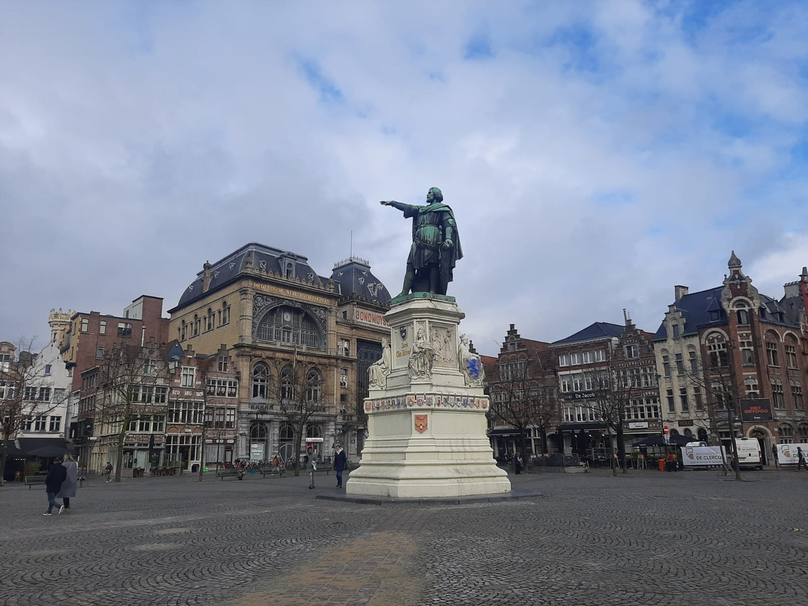 De Gentse topstukkenwandeling: een bijzondere reis door de tijd